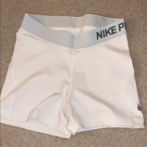 NWOT Nike pro spandex